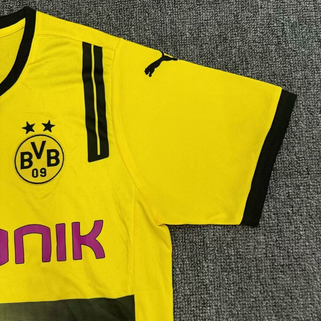 Borussia Dortmund 2024 - 2025 Local Vers. Jugador