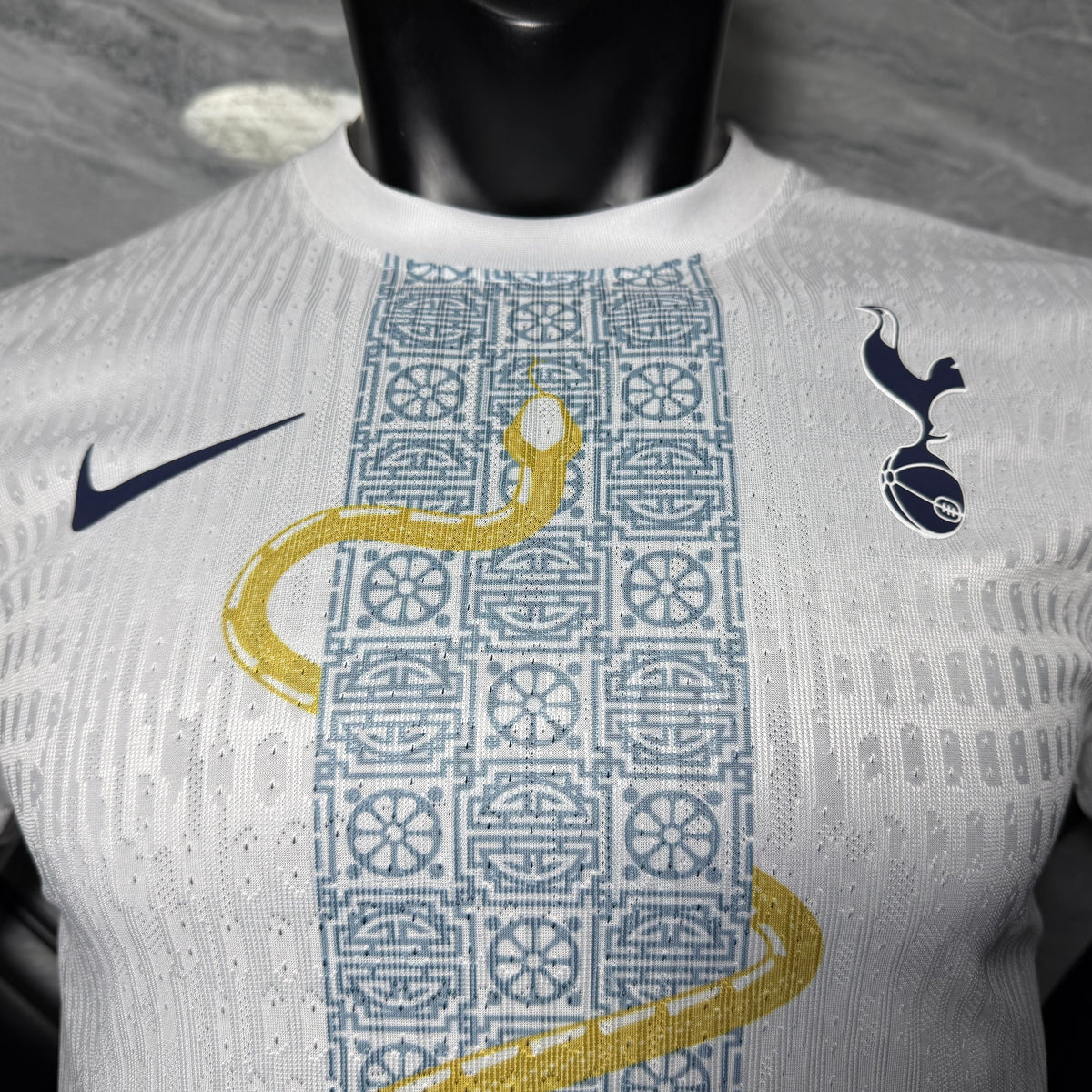 Tottenham Hotspur 25/26 | Edición Año Nuevo Lunar