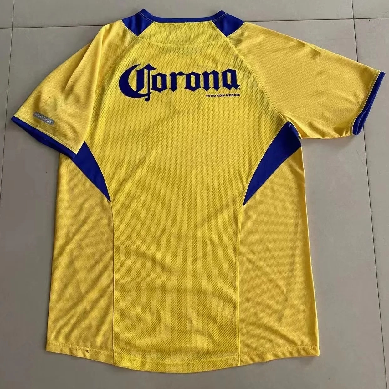 Club América Retro 2005–2006 Local Vers. Jugador