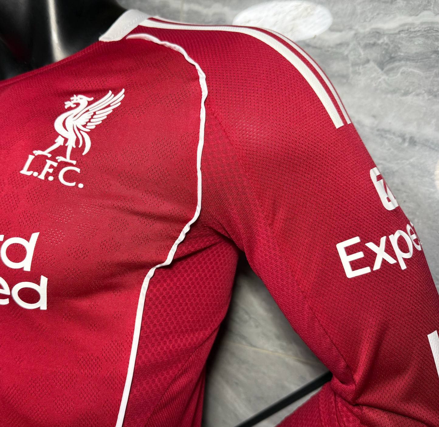 Liverpool 25/26 Local Vers. Jugador | Manga Larga