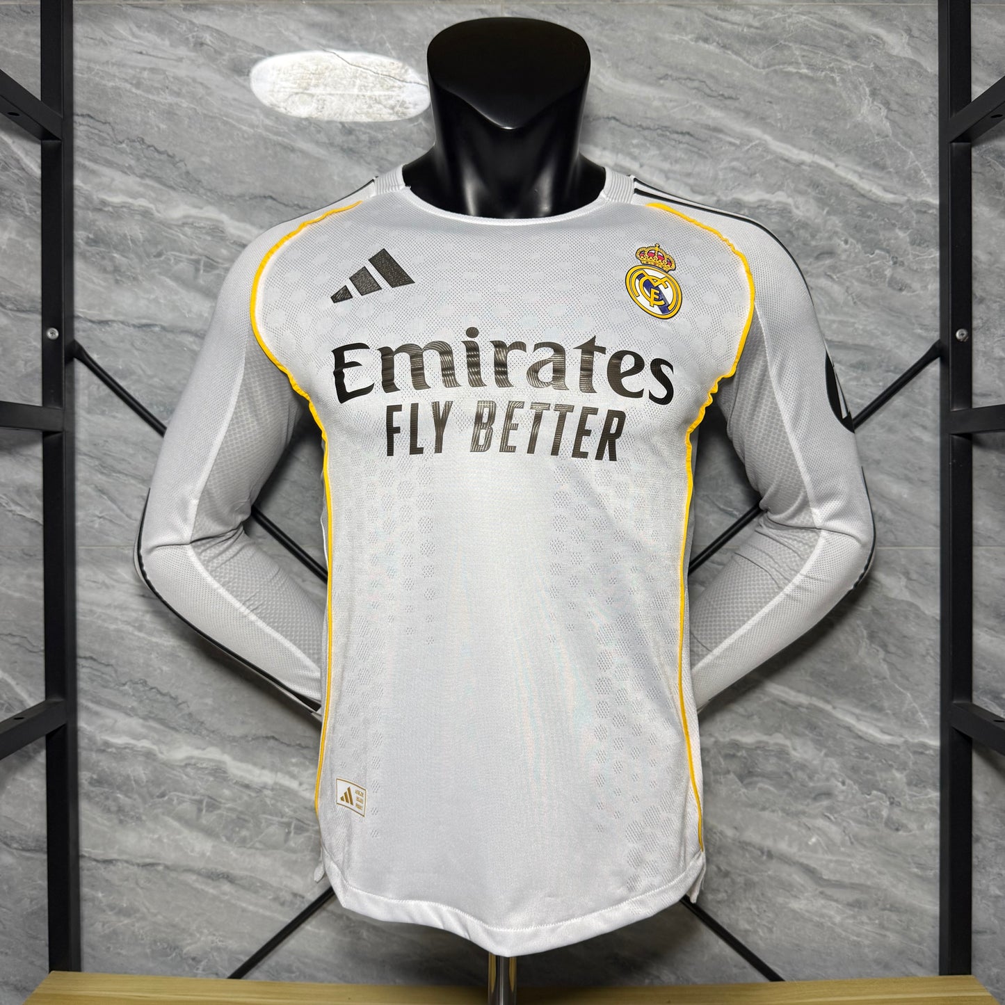 Real Madrid 2025 - 2026 Local Vers. Jugador