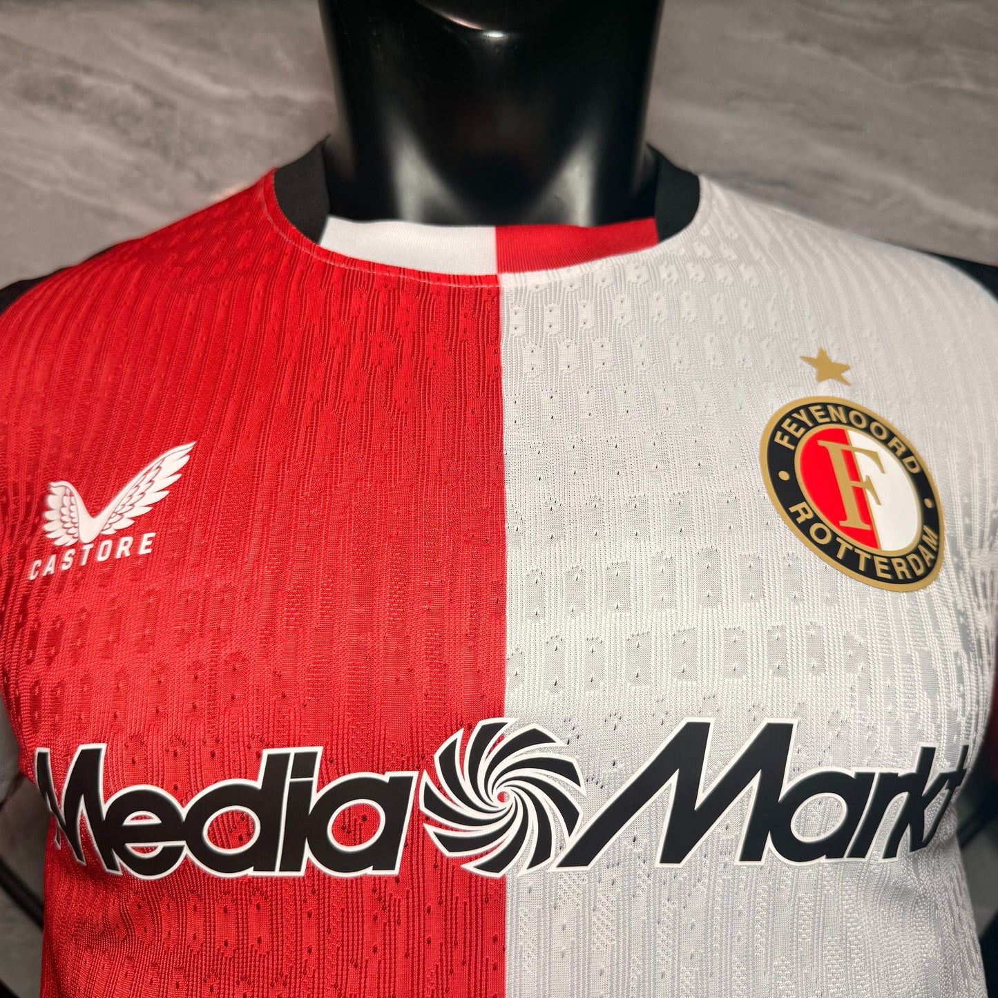 Feyenoord Rotterdam 26/27 Local Vers. Jugador