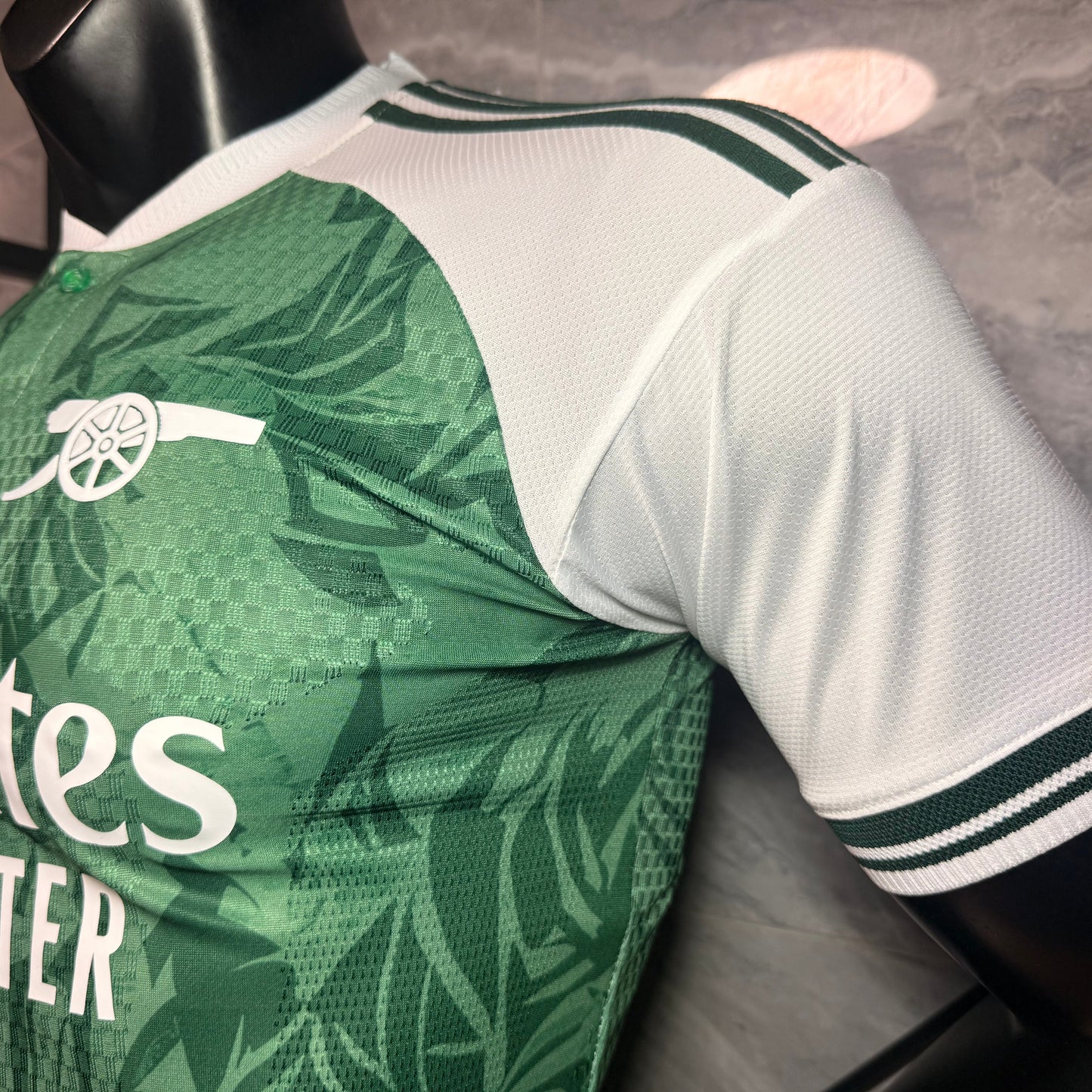 Arsenal 26/27 Edición Hojas de Bambú