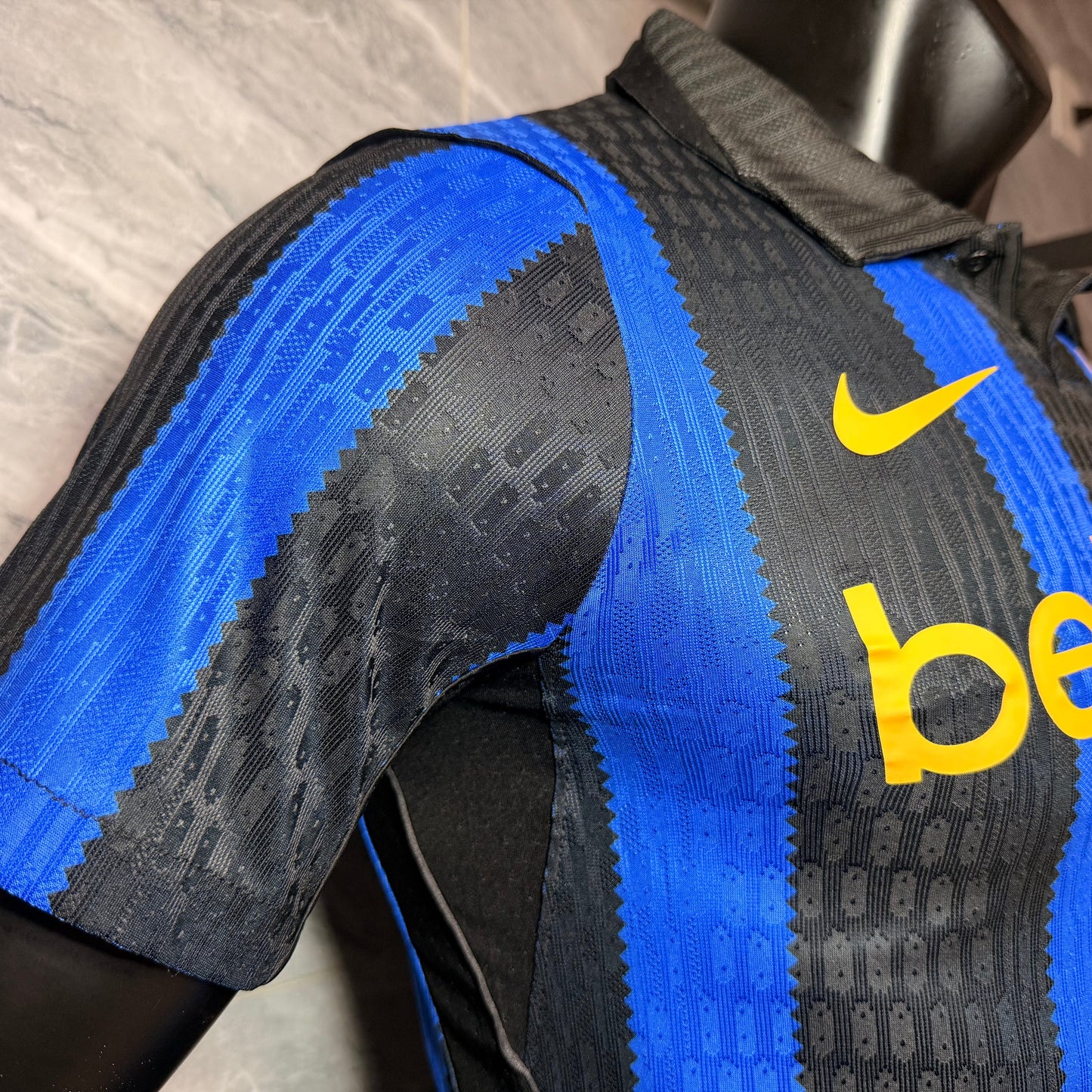 Inter de Milán 2026 - 2027 Local Vers. Jugador