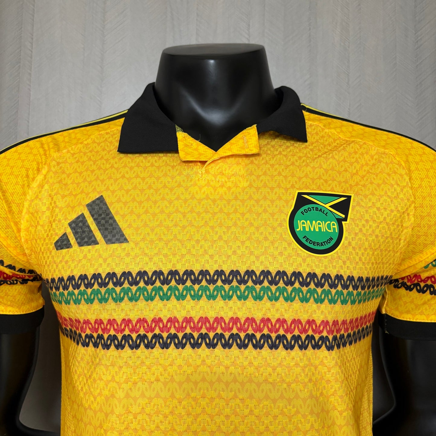 Jamaica 2026 - 2027 Local Vers. Jugador