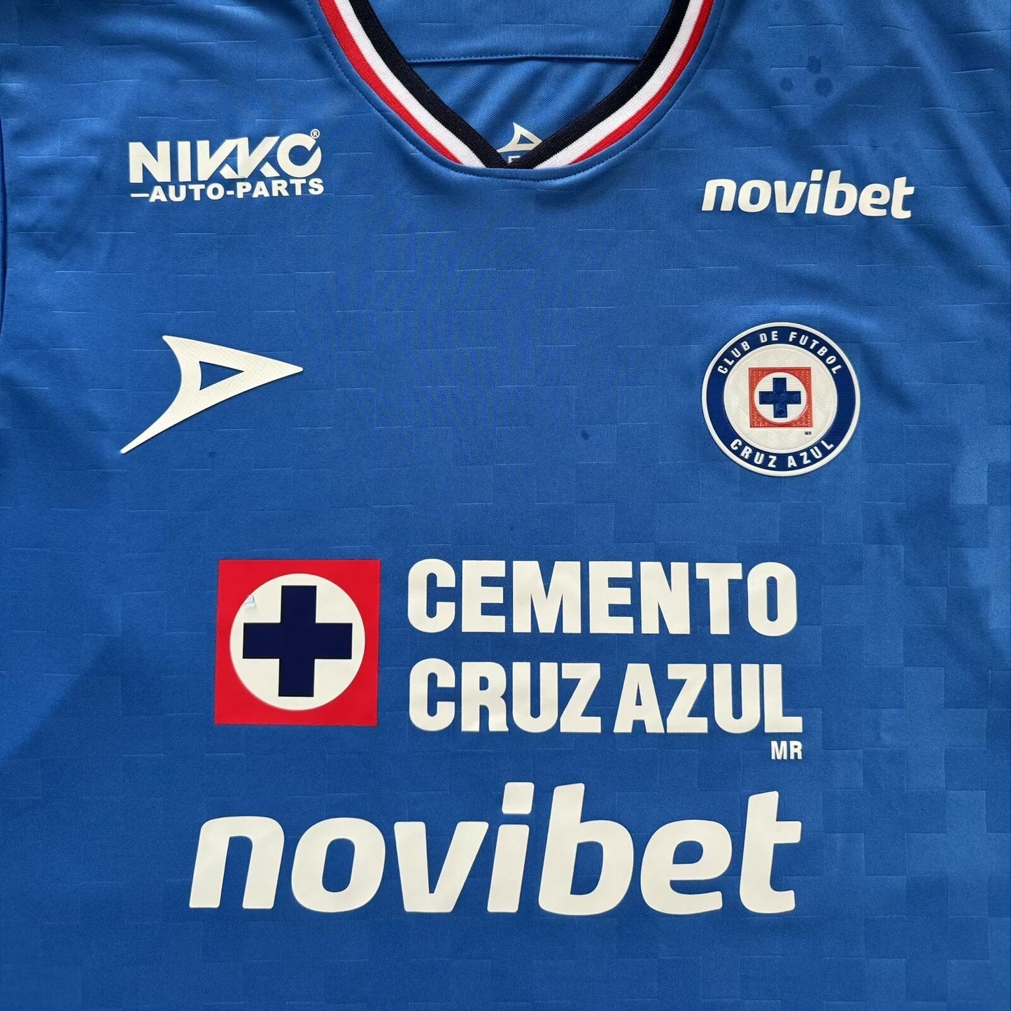 Cruz Azul 2025 - 2026 Local Vers. Jugador