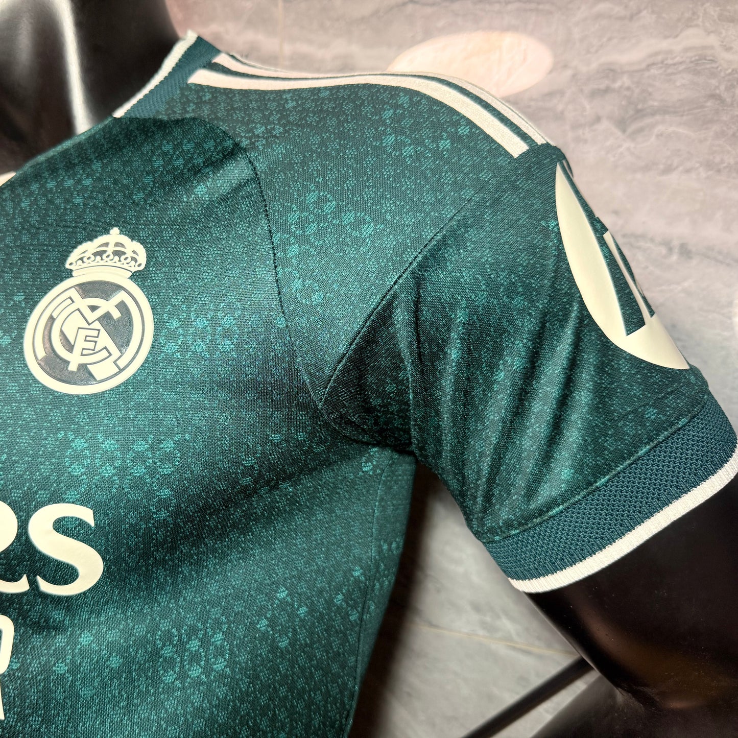 Real Madrid 26/27 Visita Vers. Jugador
