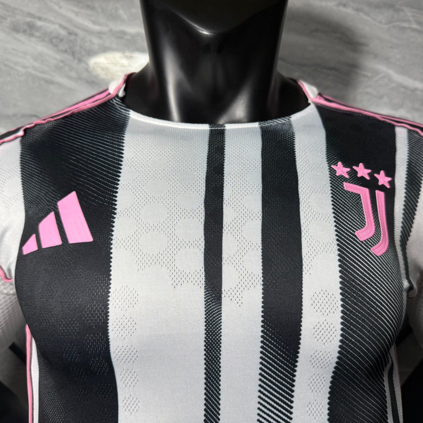 Juventus 2025 - 2026 Local Vers. Jugador