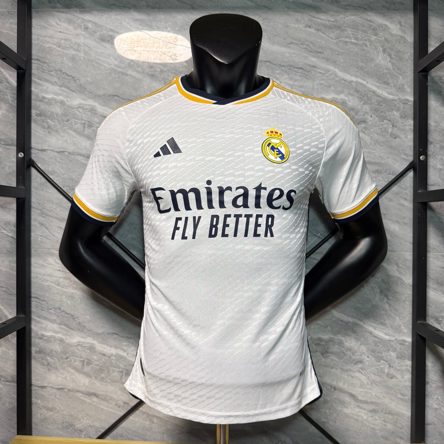 Real Madrid 2023 - 2024 Local Vers. Jugador