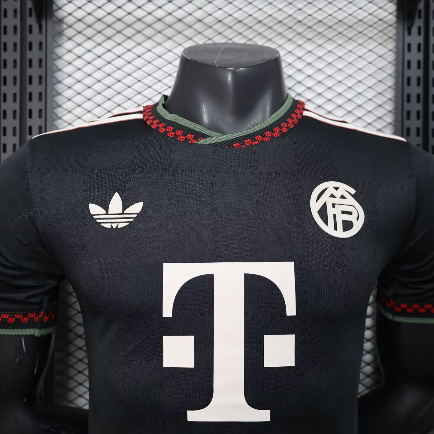 Bayern Múnich 2025 - 2026 Alternativa Vers. Jugador