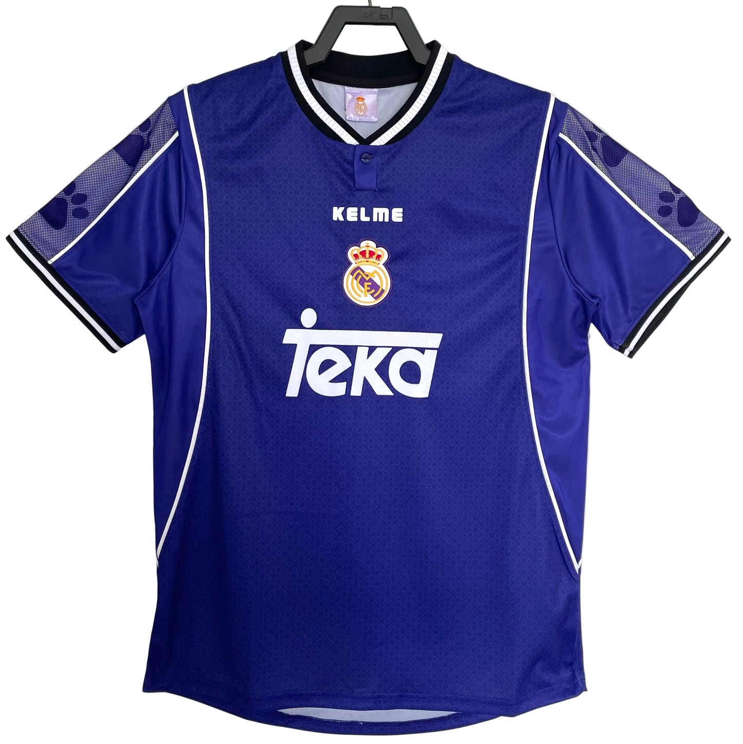 Real Madrid 97/98 Visita Vers. Retro