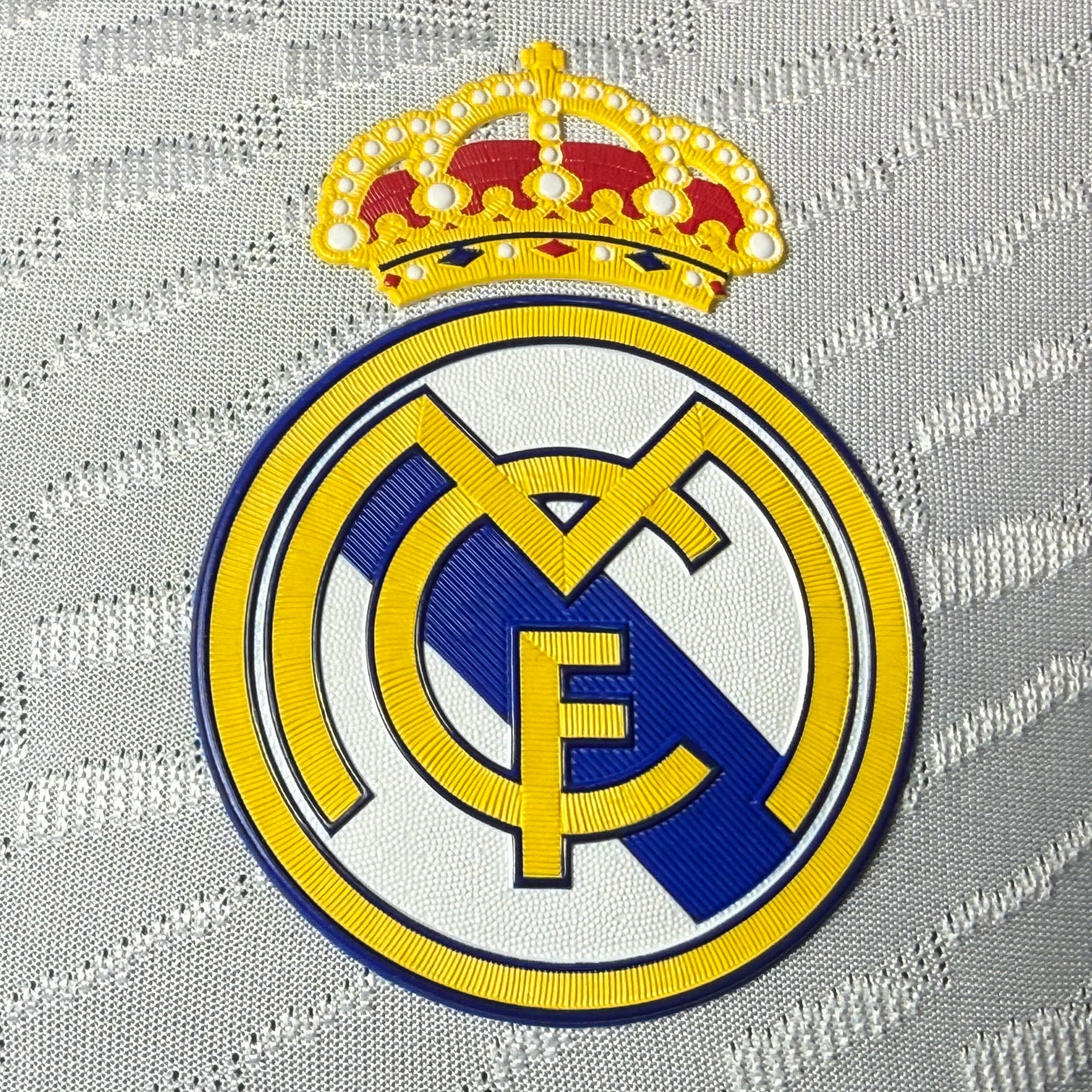 Real Madrid 2023 - 2024 Local Vers. Jugador