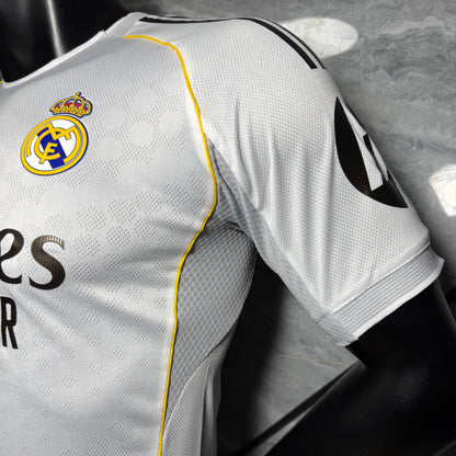 Real Madrid 2025 - 2026 Local Vers. Jugador