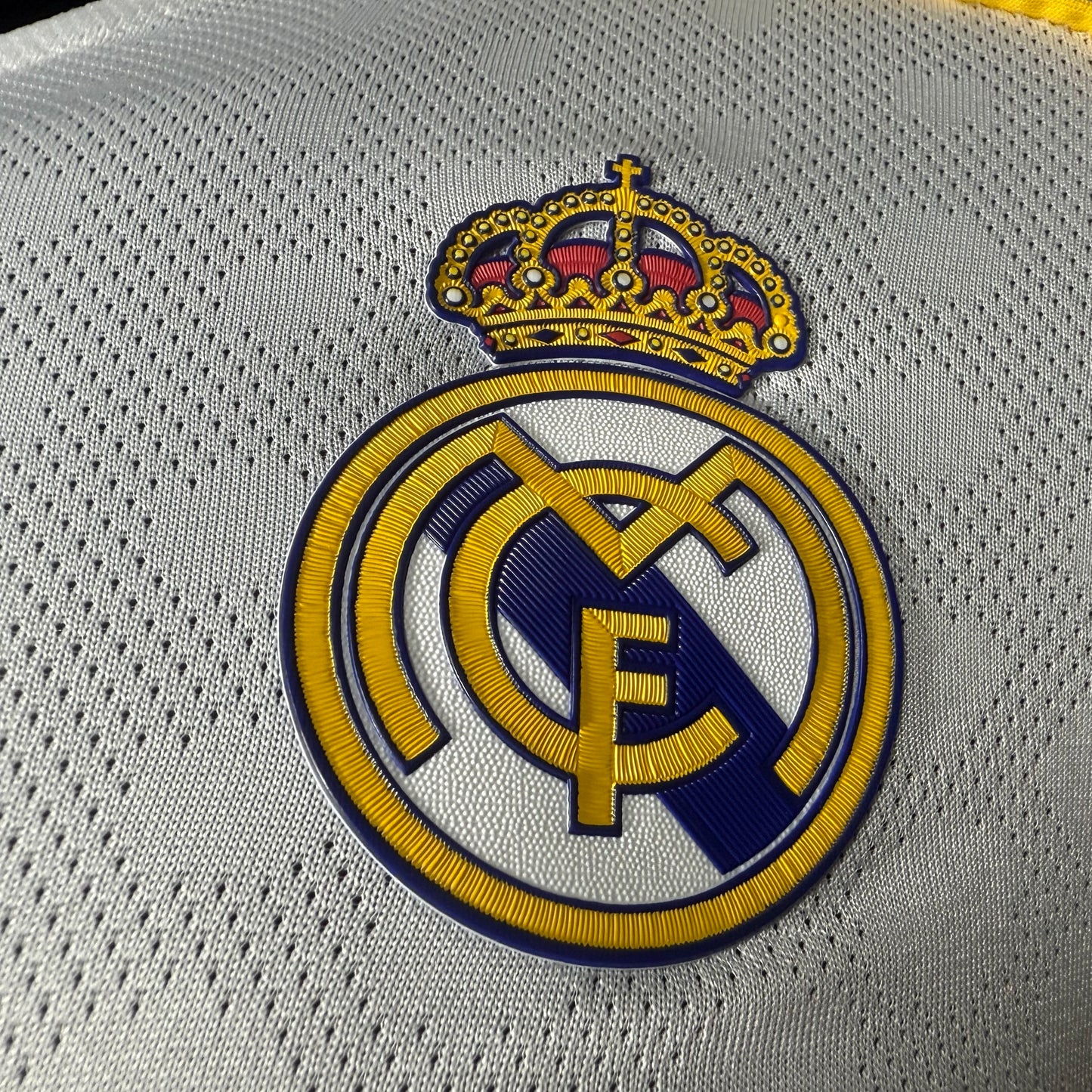 Real Madrid 2025 - 2026 Local Vers. Jugador