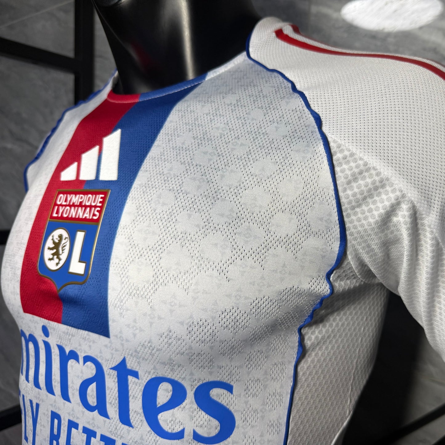 Olympique Lyonnais 2025 - 2026 Local Vers. Jugador