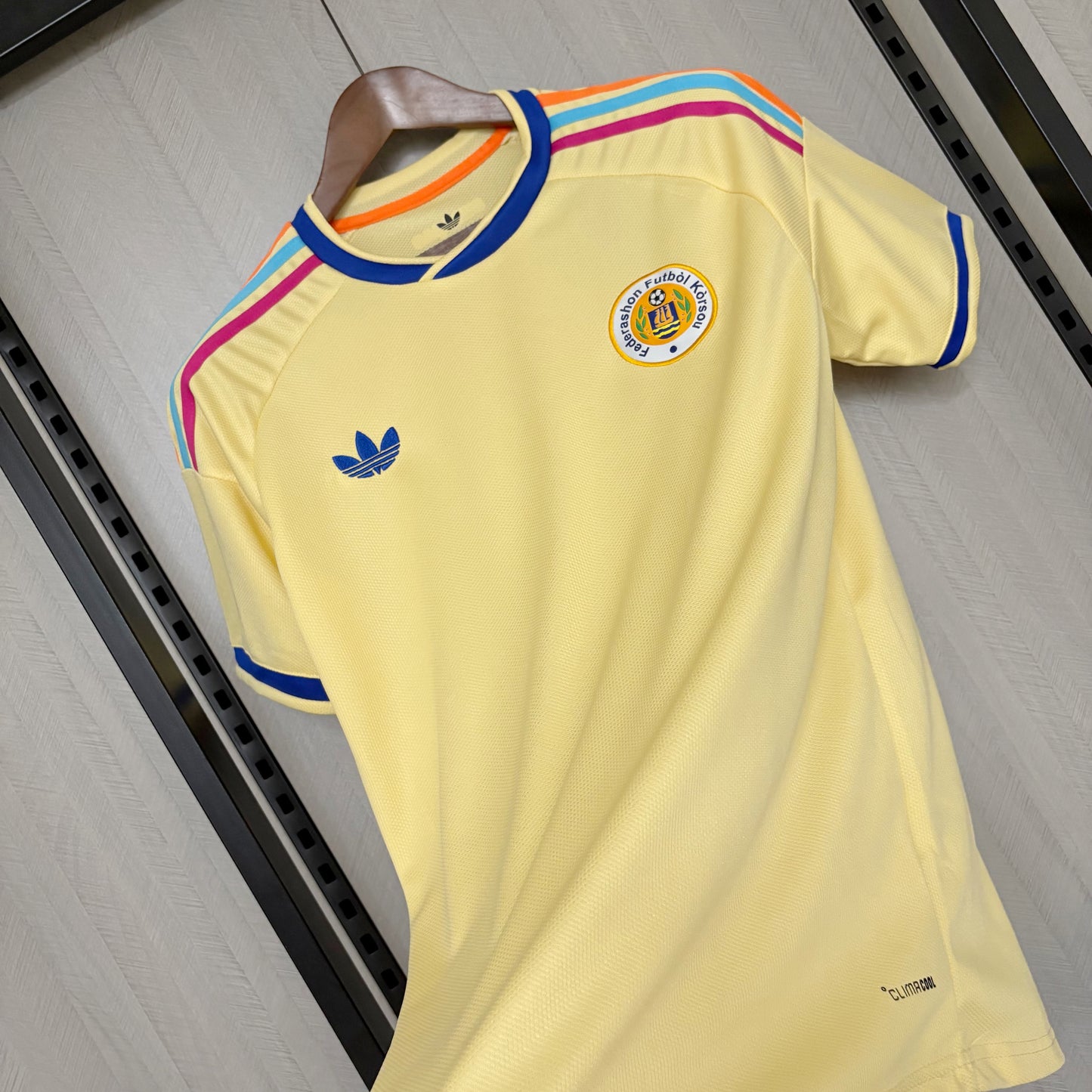 Curazao 2026 - 2027 Visitante Vers. Jugador