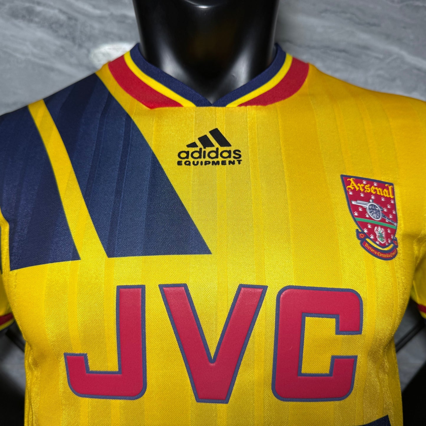 Arsenal Retro 1993 - 1994 Visitante Vers. Jugador