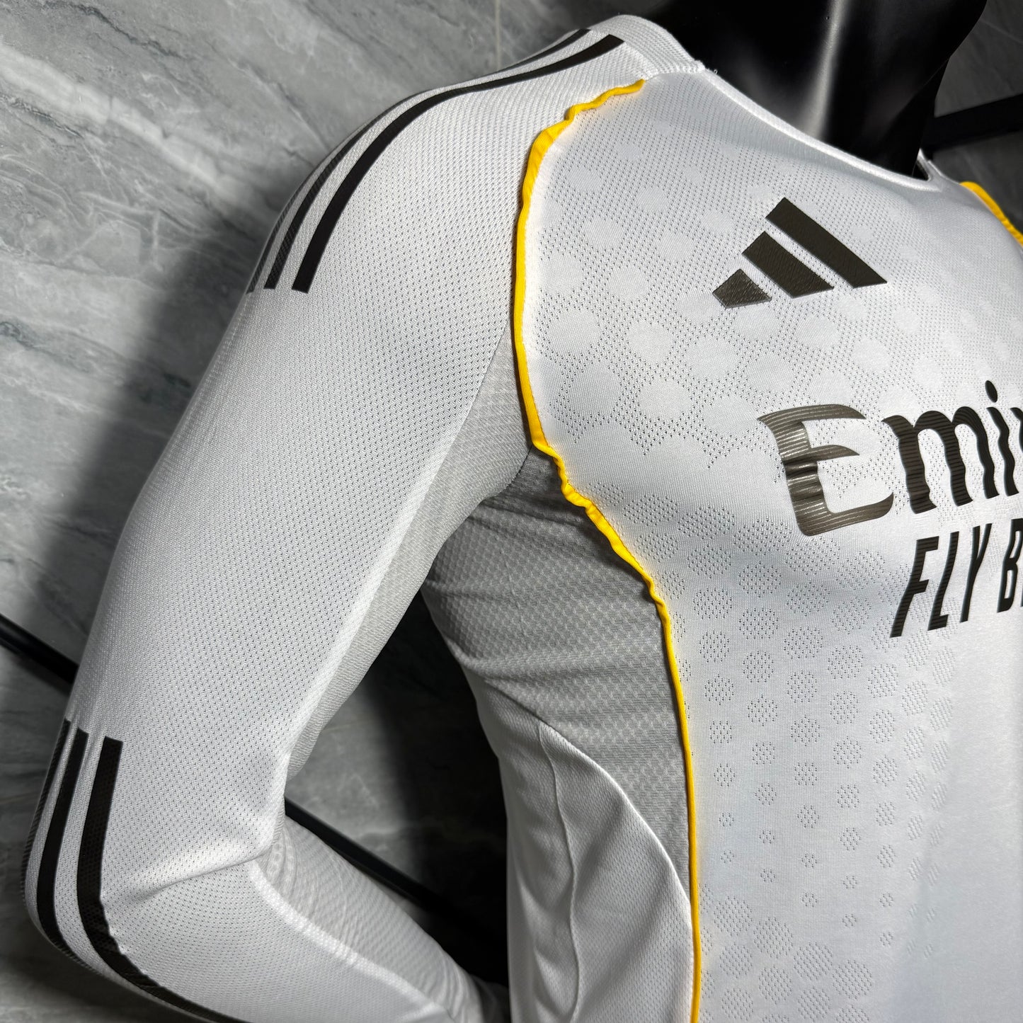 Real Madrid 2025 - 2026 Local Vers. Jugador