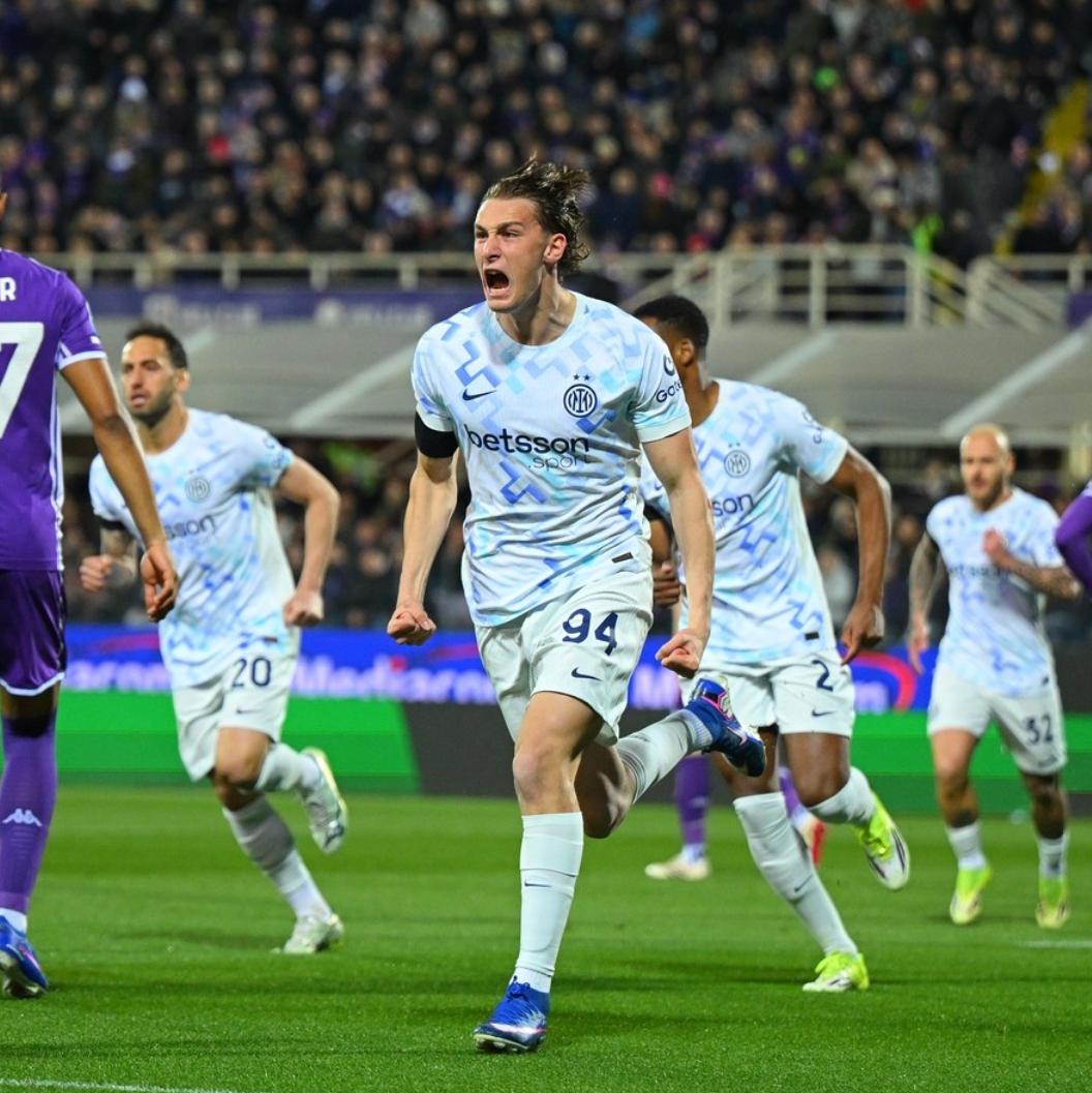 Inter de Milán 2025 - 2026 Visitante Vers. Jugador