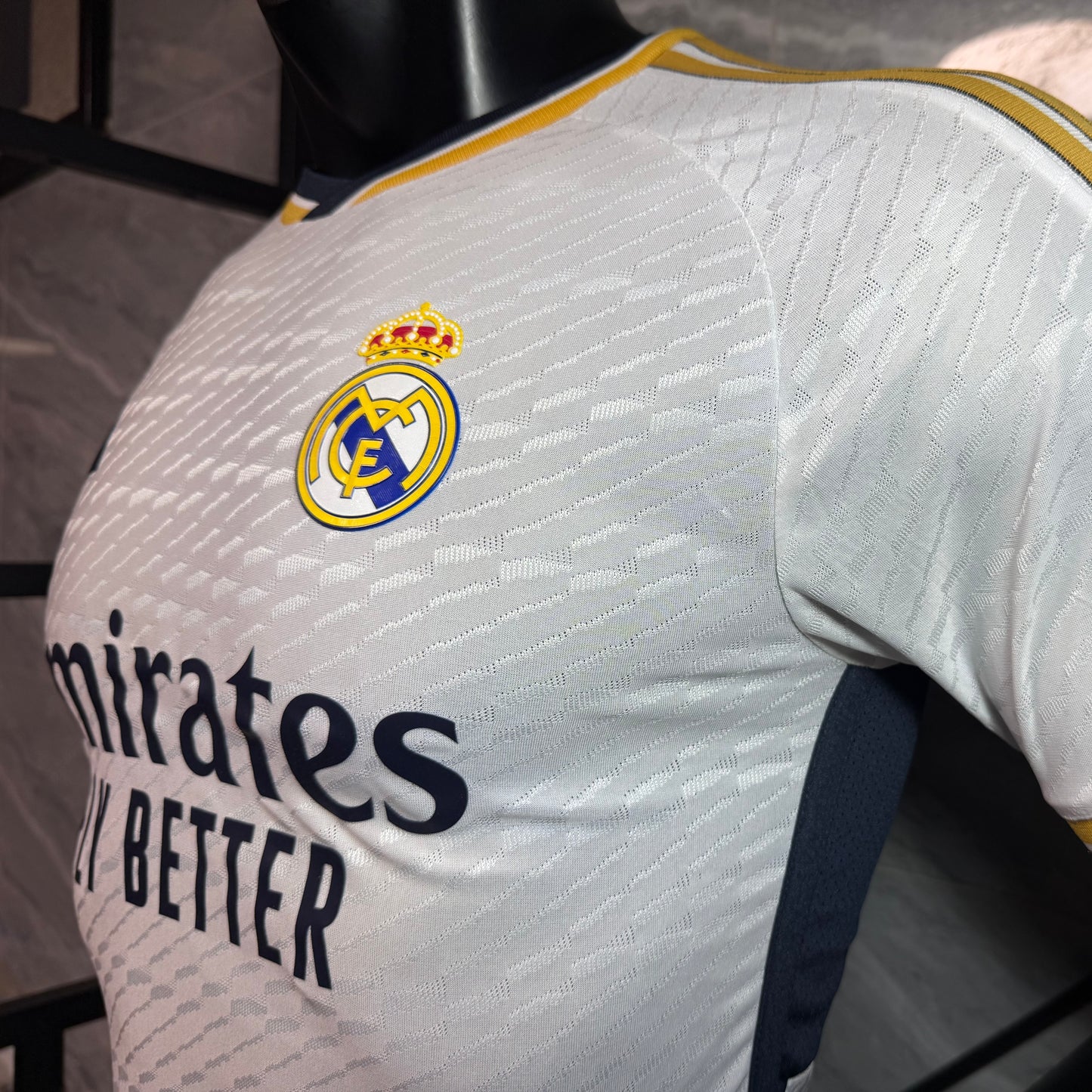 Real Madrid 2023 - 2024 Local Vers. Jugador