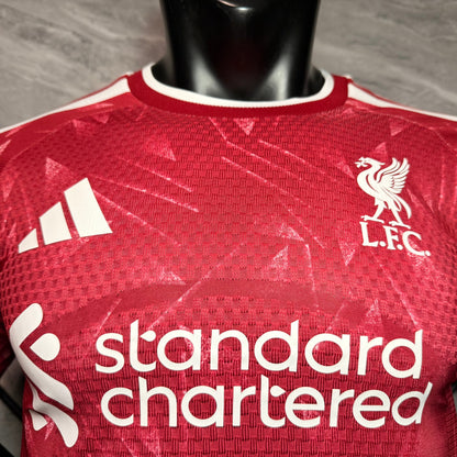 Liverpool 2026 - 2027 Local Vers. Jugador