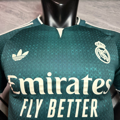 Real Madrid 26/27 Visita Vers. Jugador