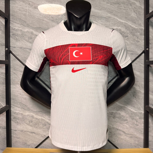 Turquia 2026 - 2027 Visitante Vers. Jugador
