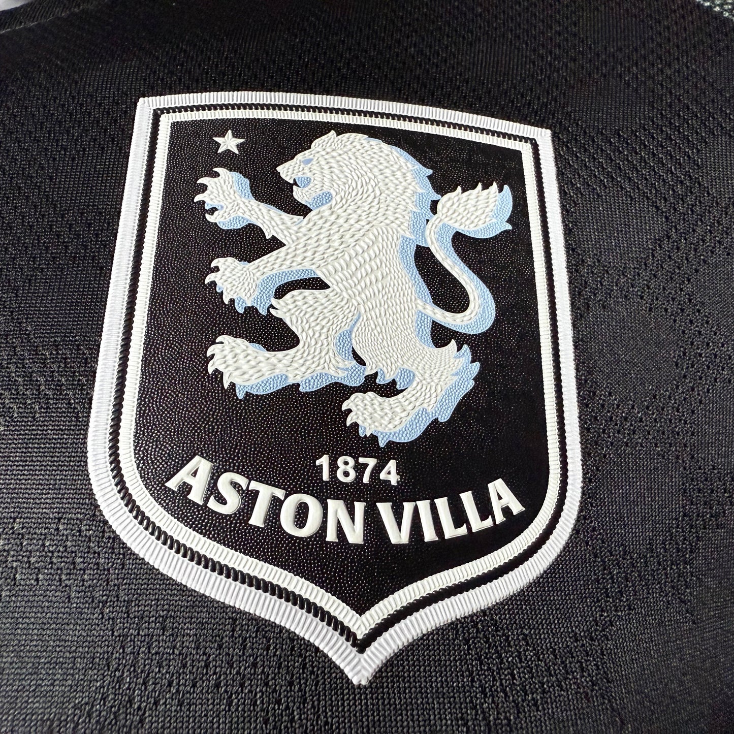 Aston Villa 2025 - 2026 Visitante Vers. Jugador