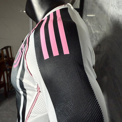 Juventus 2025 - 2026 Local Vers. Jugador