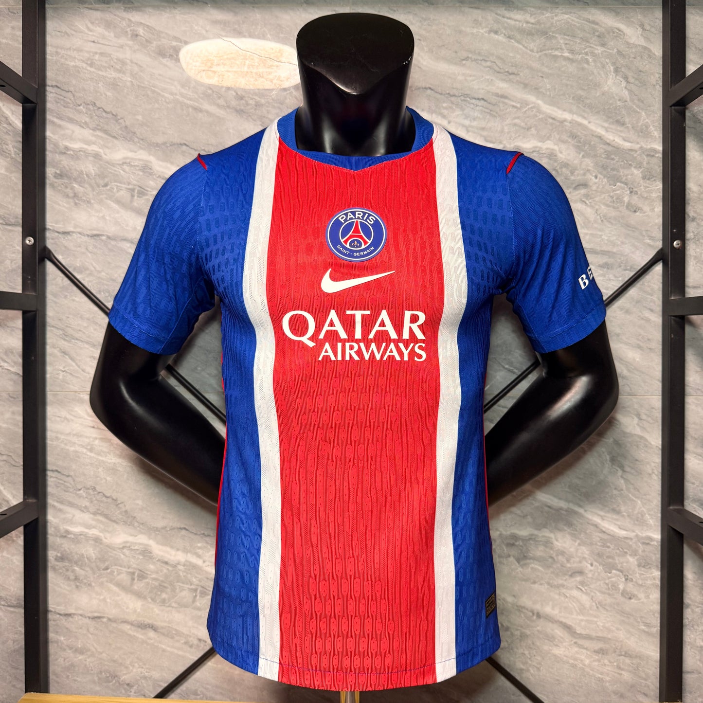 Paris Saint-Germain 26-27 Local Vers. Jugador