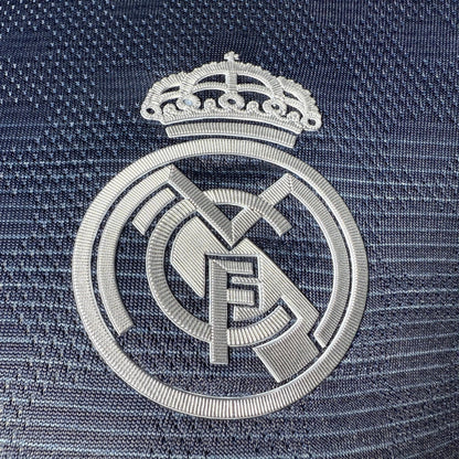 Real Madrid 2025 - 2026 Visitante Vers. Jugador
