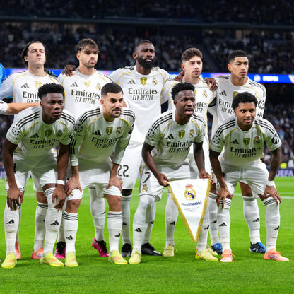 Real Madrid 2025 - 2026 Local Vers. Jugador